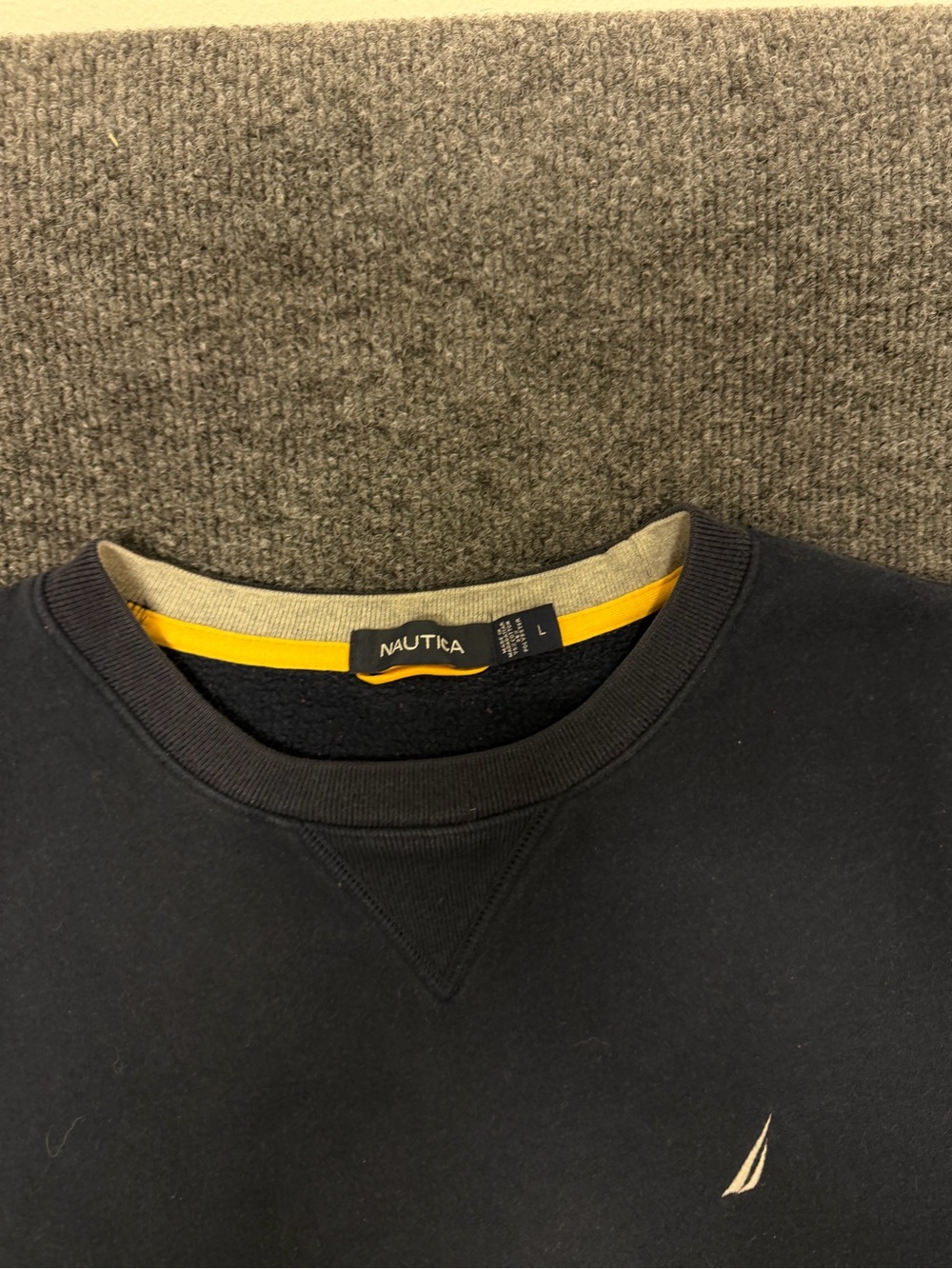 Nautica Men's Dark Navy Crewneck Sweatshirt with Small Sail Logo - Picture 2 of 3